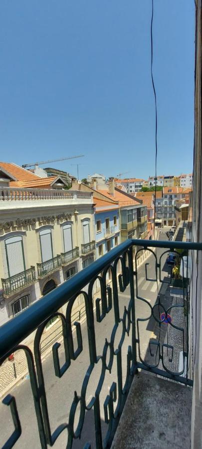 Portuguese Apartment In The Heart Of Lisboa Εξωτερικό φωτογραφία